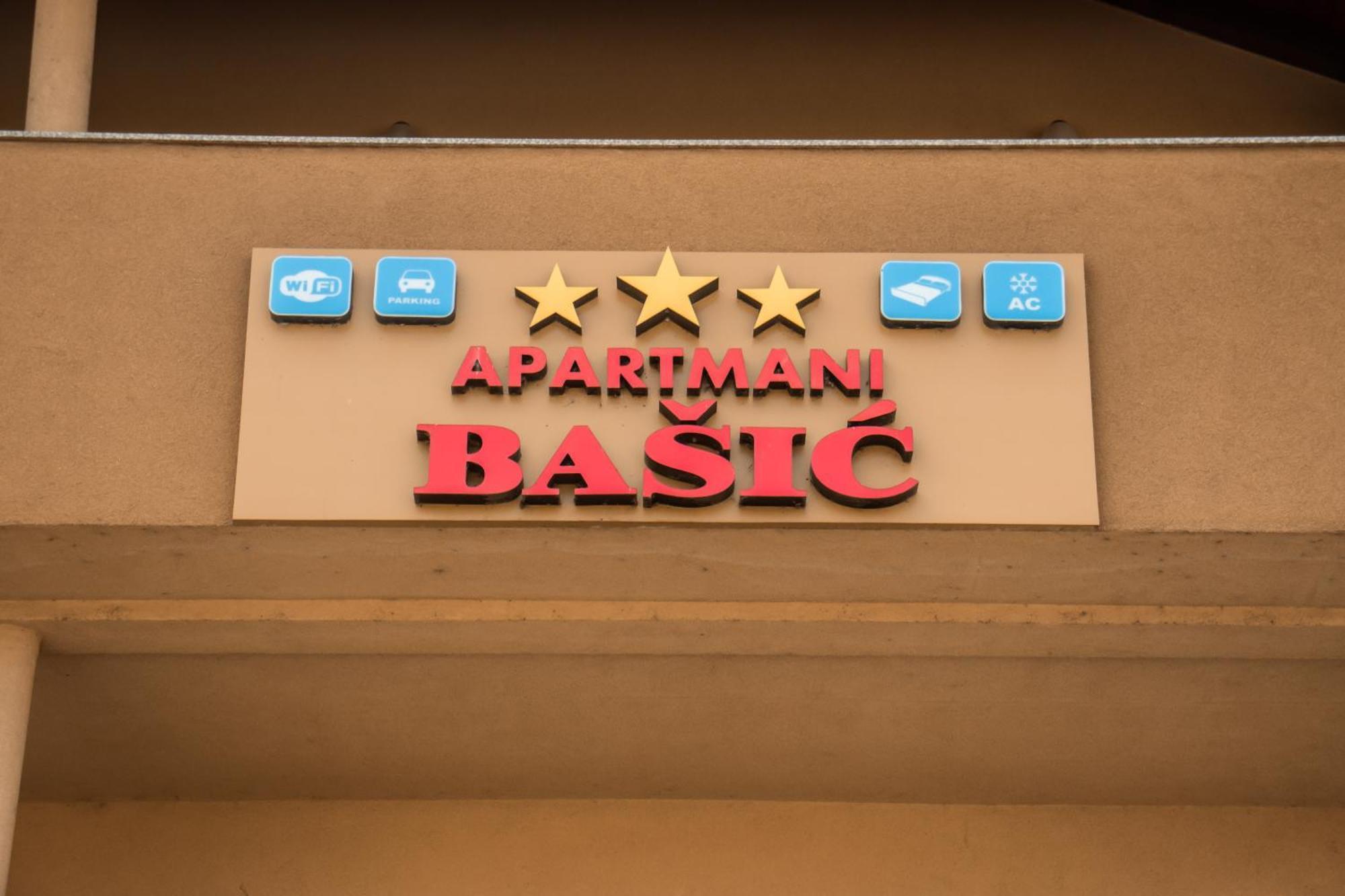 Apartments Basic Visoko Kültér fotó