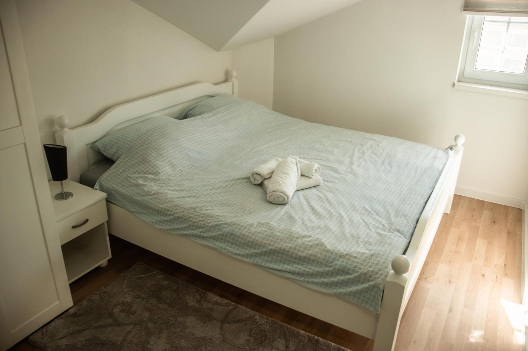 Apartments Basic Visoko Kültér fotó
